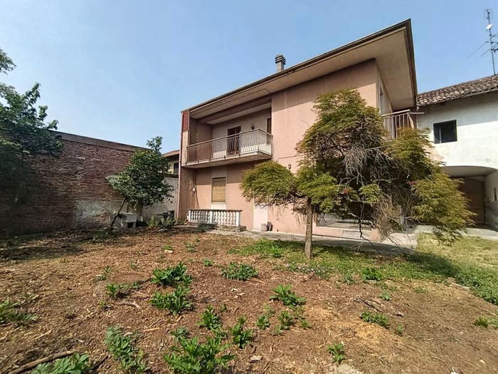 Casa in vendita in Via Vecchiarino, Centro, Cilavegna