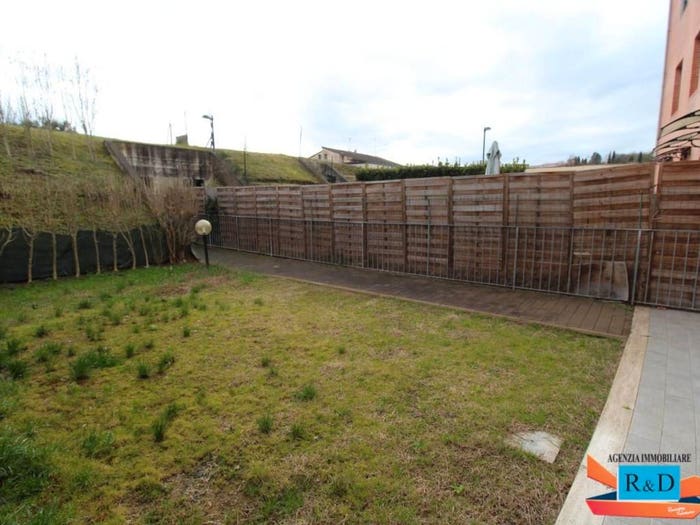 Appartamento quadrilocale in vendita in Viale dei Mille, Abbadia Campolungo, Colle di Val d'Elsa