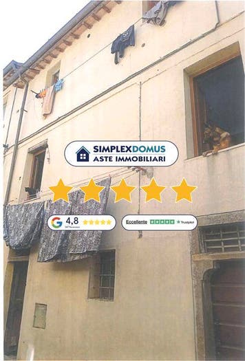 Appartamento quadrilocale in vendita in Via Pomerio San Florido, Centro, Città di Castello
