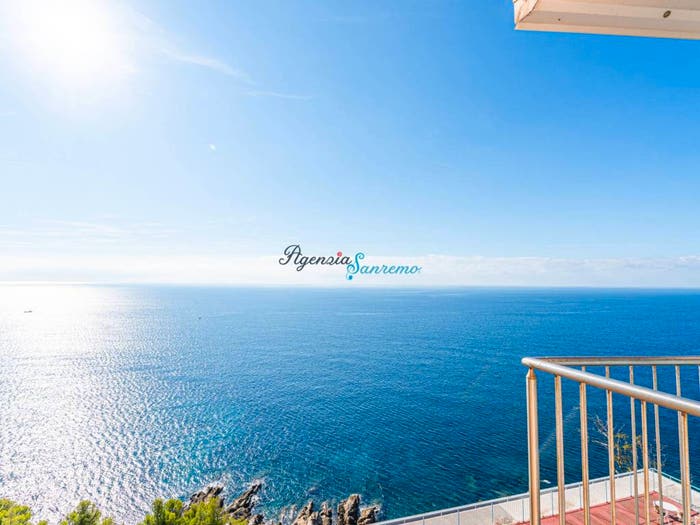 Appartamento bilocale in vendita in Corso Marconi, Foce Semeria, Sanremo