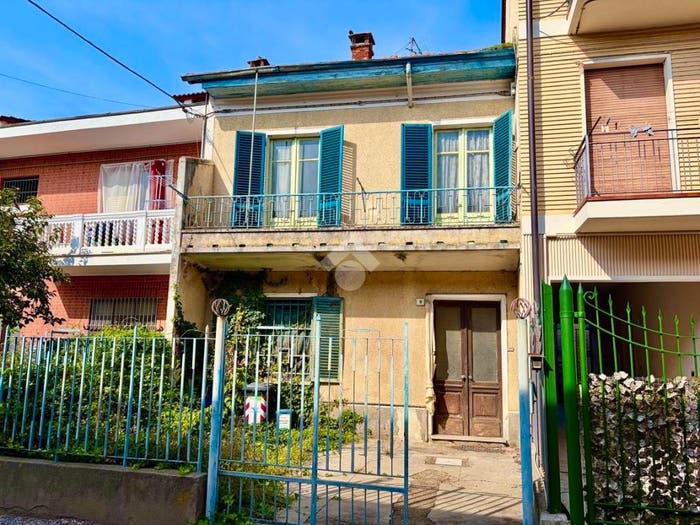 Casa con 5 locali in vendita in Via badini confalonieri, Santena
