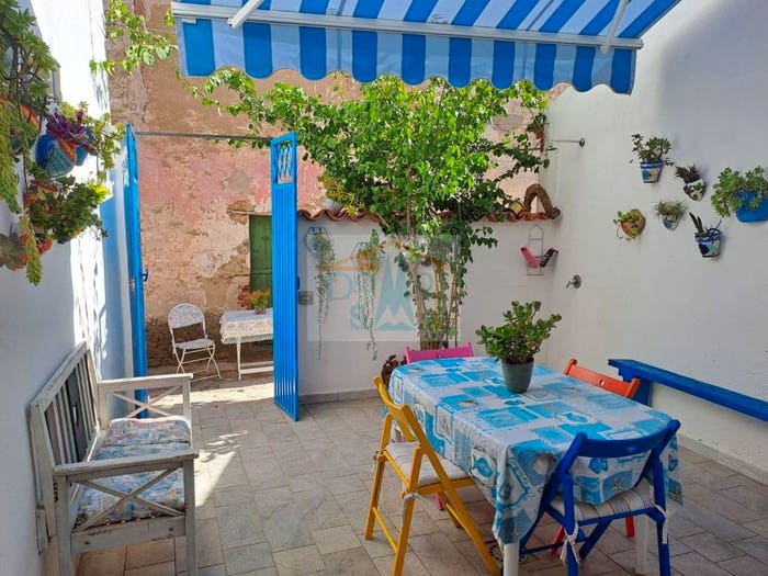 Casa trilocale in vendita in Via Pola, Centro, Siniscola