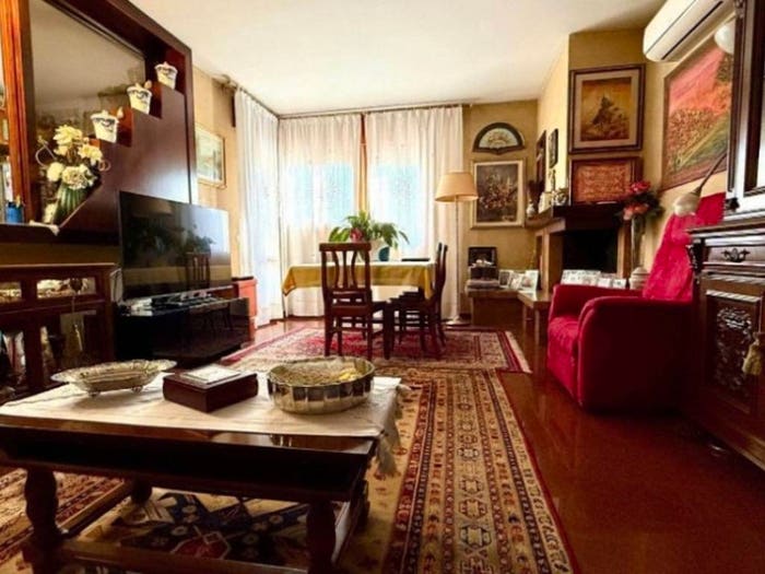 Appartamento con 6 locali in vendita in Via Francesco Petrarca, Ferri Santa Maria Annunziata, Albignasego