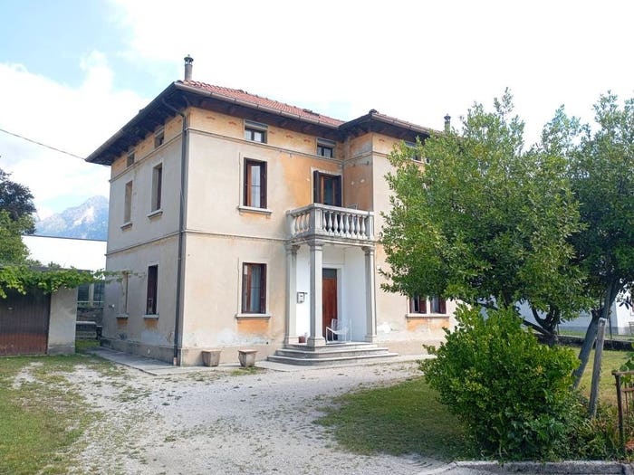 Casa con 5 locali in vendita in Via Fratelli Rosselli, Centro, Belluno