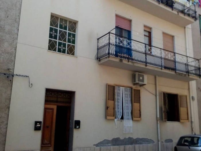 Casa con 6 locali in vendita in Via Archimede, Acquedolci