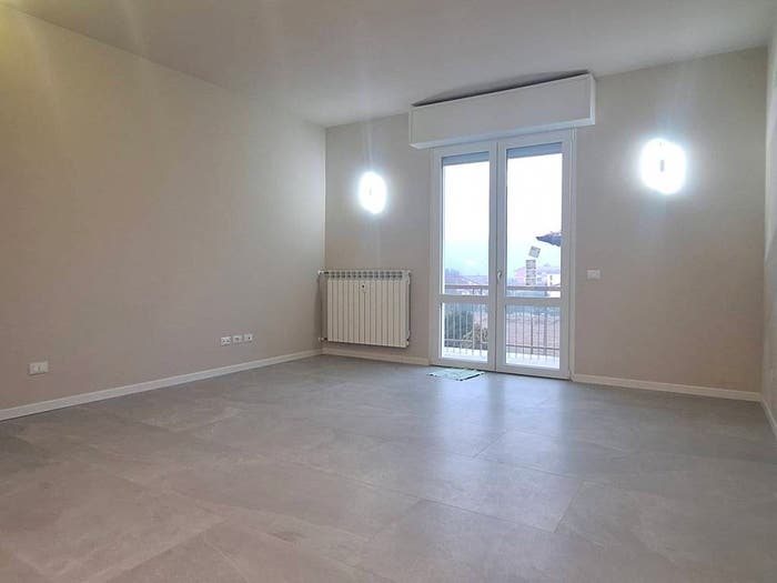 Appartamento quadrilocale in vendita in Sant'Anna, Brescia