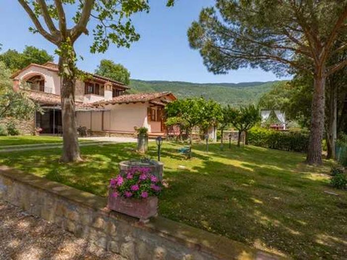 Casa con 6 locali in vendita in Località San Pietro A Cegliolo No Number, Cortona