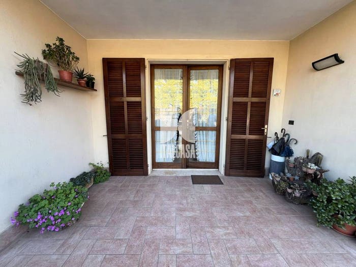 Casa quadrilocale in vendita in Via Mario Colombi, Eremo, Curtatone