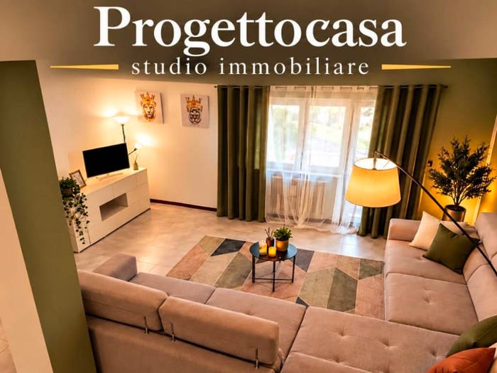 Appartamento con 5 locali in vendita in Piazza Duca d'Aosta, Centro, Mogliano Veneto