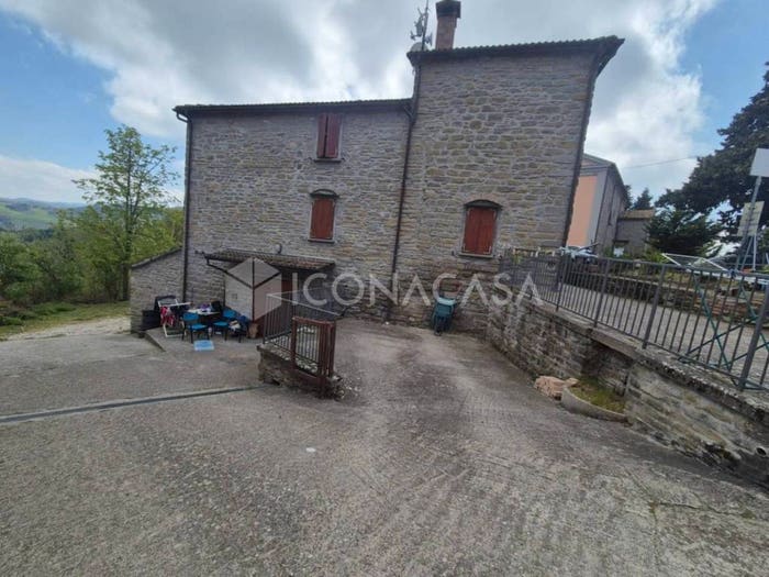 Appartamento quadrilocale in vendita in Via Sillaro, Belvedere, Castel del Rio