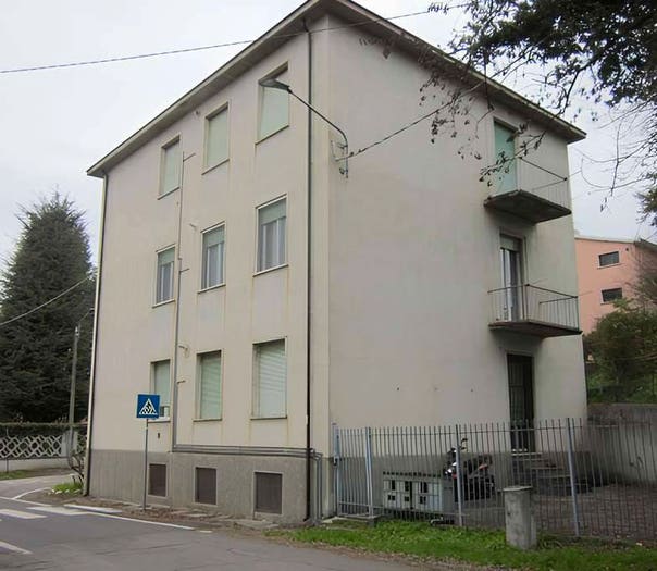 Appartamento trilocale in vendita in Viale Amedeo di Savoia Duca d'Aosta, Centro, Casteggio