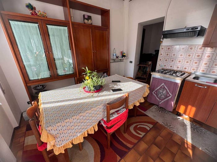 Appartamento bilocale in vendita in Via Magenta, Centro, Gavirate