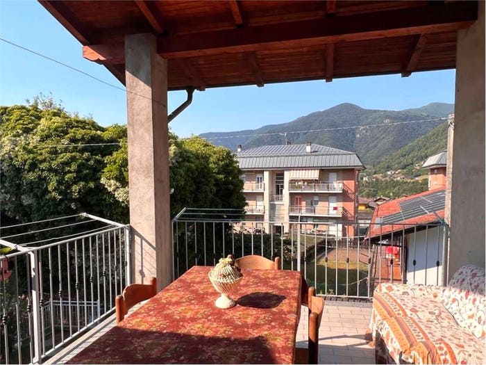 Casa con 6 locali in vendita in Via Primo Laurenti, Villar Perosa