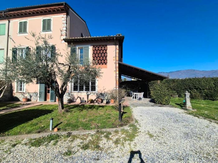Casa con 6 locali in vendita in Via Cecchetti, San Pietro a Vico San Cassiano, Lucca