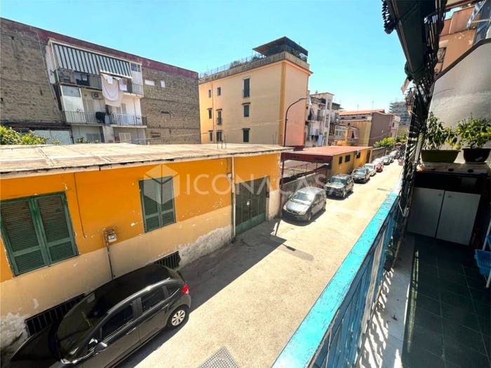 Appartamento trilocale in vendita in Via Sandro Pertini, Arzano