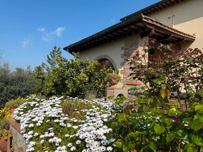 Casa con 6 locali in vendita in V Barbugiana, Cerreto Guidi