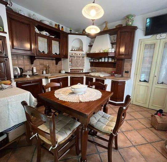 Casa con 6 locali in vendita in Via Arena, Bormida Genepro, Cengio