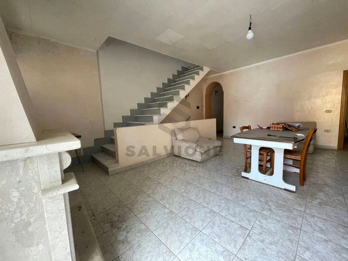 Casa con 6 locali in vendita in Via Telesina, Cerreto Sannita