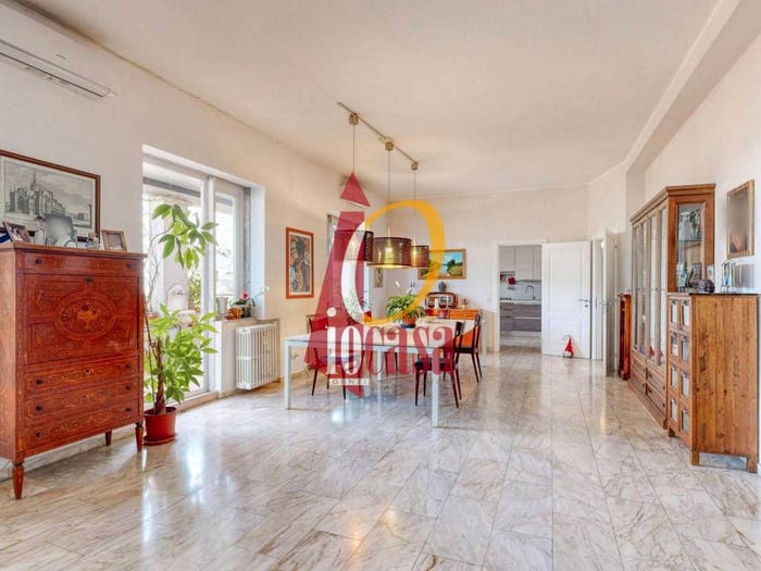 Casa con 6 locali in vendita in Corso Lodi, Corvetto, Milano