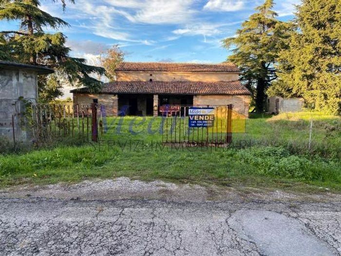 Casa con 6 locali in vendita in VIA REDICHIARO, Sant'Egidio Vigne, Cesena