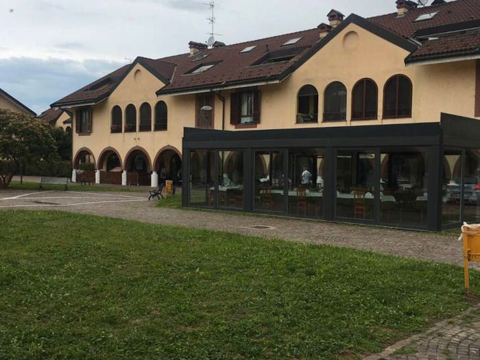 Casa bilocale in vendita in Piazza Unità d'Italia, Casarile