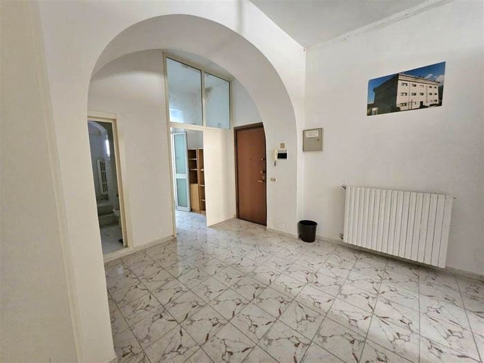 Appartamento quadrilocale in vendita in Centro, Massa