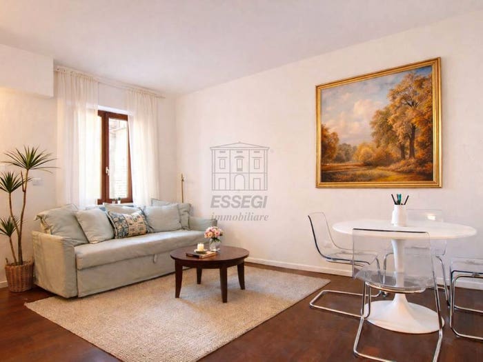 Appartamento quadrilocale in vendita in Via Francesco Carrara, Piazza Napoleone San Michele, Lucca