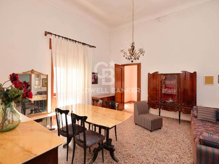 Casa quadrilocale in vendita in Via Giovanni Paisiello, Centro, Soleto