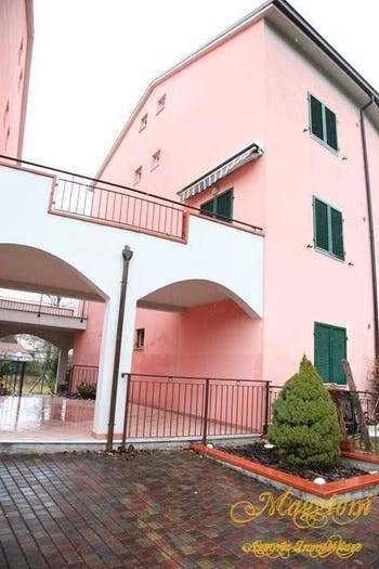Appartamento bilocale in vendita in Centro, Ameglia