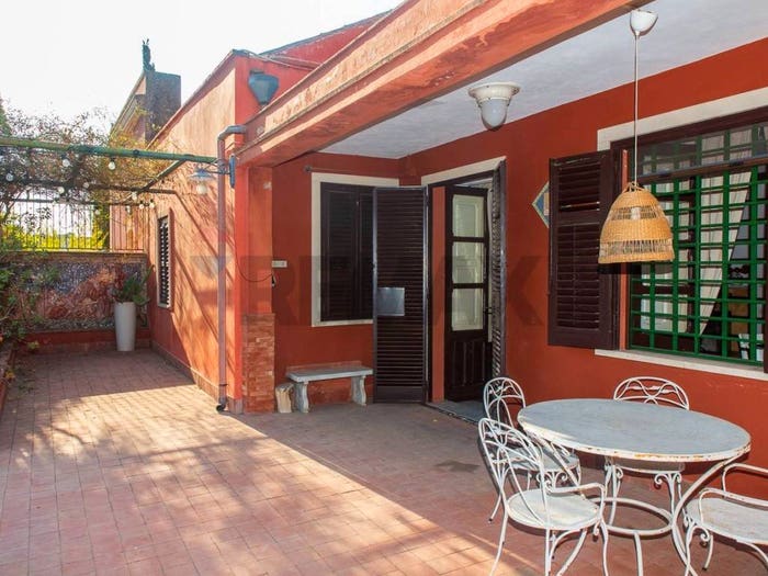 Casa con 5 locali in vendita in Via ammiraglio Caracciolo, Centro, Misterbianco