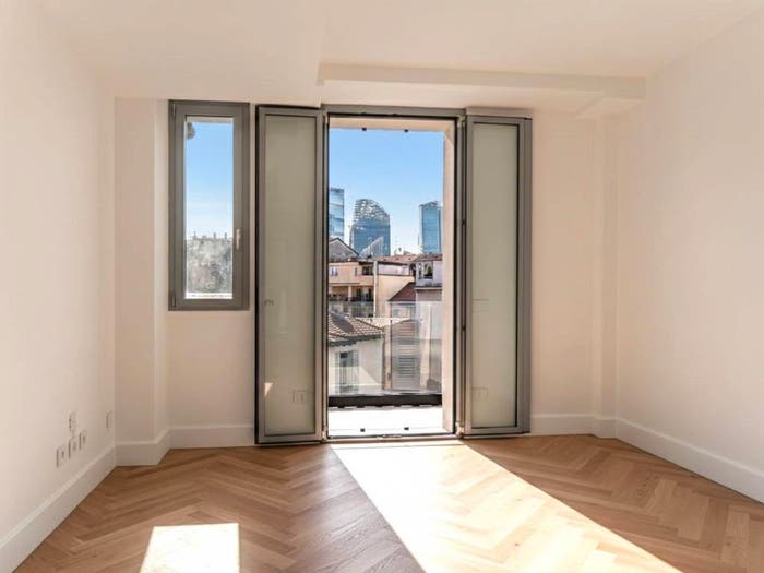Appartamento trilocale in vendita in Via Cenisio, Sempione, Milano