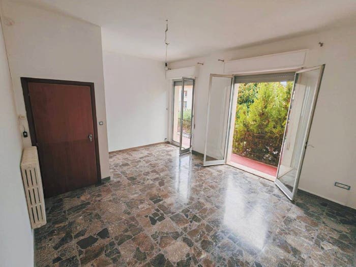 Appartamento quadrilocale in vendita in Via Belvedere, Scerne, Pineto