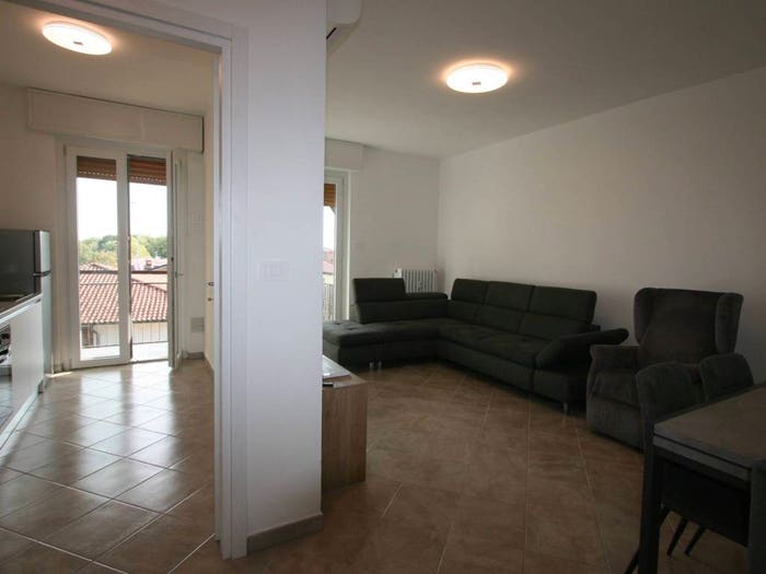 Appartamento trilocale in vendita in Via Papa Giovanni XXIII, Centro, Fara Gera d'Adda