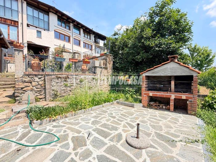 Casa con 6 locali in vendita in Via di Sotto, Centro, Netro