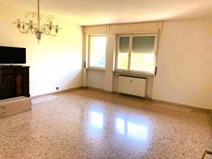 Casa quadrilocale in vendita in Viale Trieste, Udine