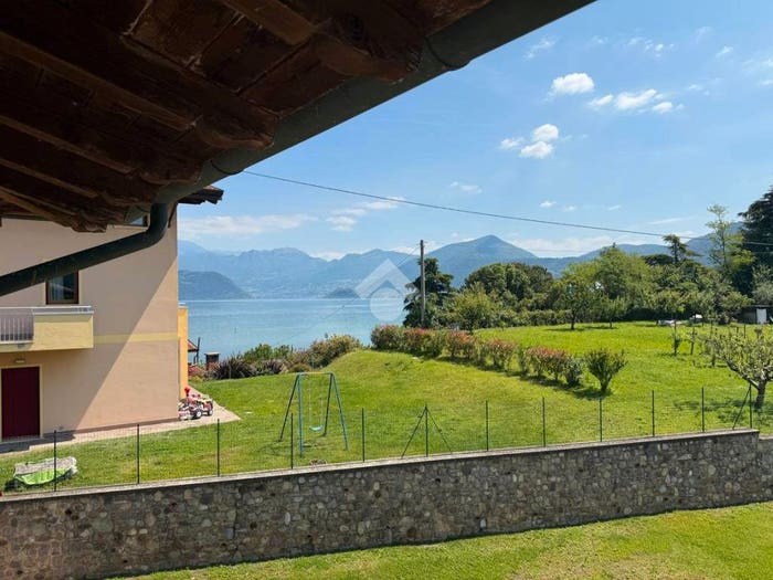 Casa con 5 locali in vendita in Via Risorgimento, Iseo