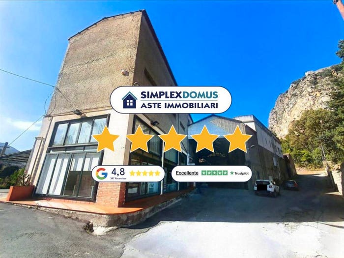 Casa con 6 locali in vendita in Cda Caprioli, Centro, Cefalù
