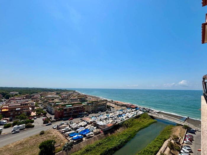 Appartamento bilocale in vendita in Via del Lavatore, Centro, Ladispoli