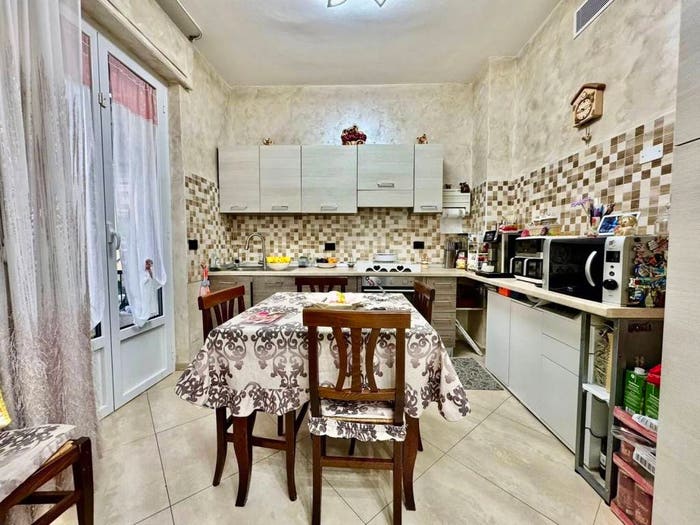 Appartamento con 5 locali in vendita in Via Papa Giovanni Xxiii No Number, Novi Ligure