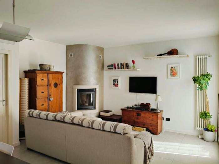 Casa con 5 locali in vendita in Via Generale A La Marmora, Rovolon