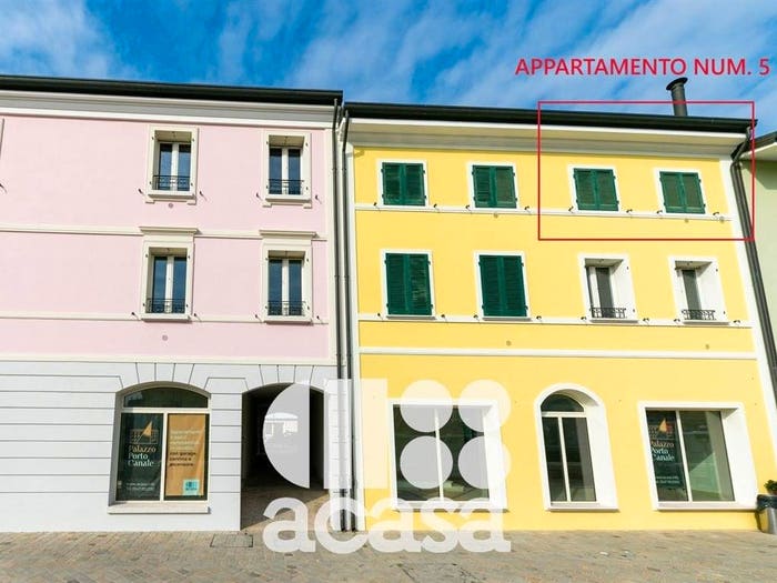 Appartamento quadrilocale in vendita in via Marino Moretti, Porto Canale di Ponente, Cesenatico