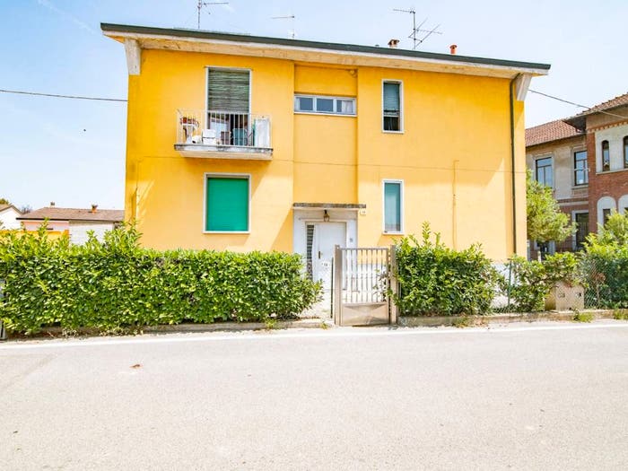 Appartamento bilocale in vendita in Via Novembre, Centro, Massalengo