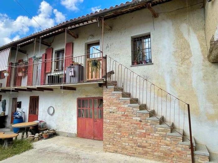Casa con 6 locali in vendita in Località San Martino, Cossano Belbo