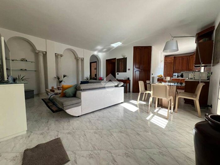 Casa con 6 locali in vendita in Via gallardi, Seglia Sant'Anna, Ventimiglia