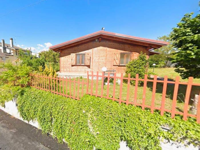 Casa trilocale in vendita in Centro, Pizzoli