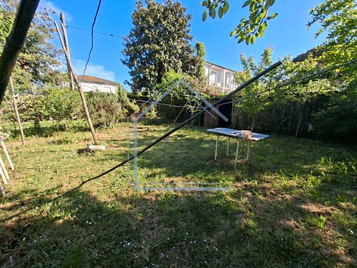 Casa con 5 locali in vendita in Camaiore Paese, Camaiore