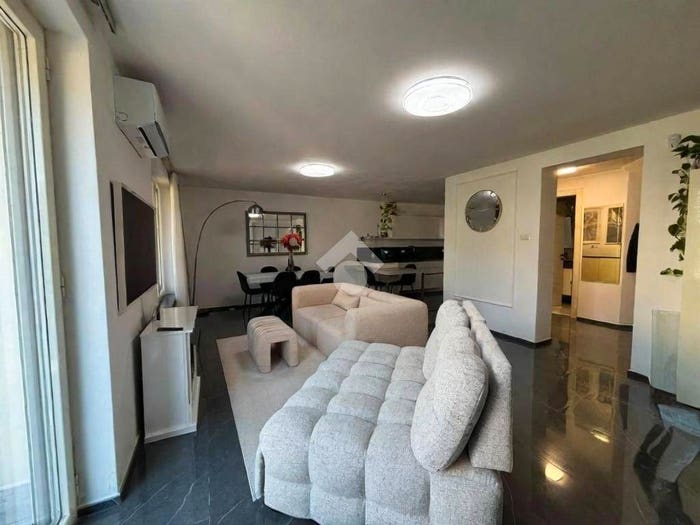 Casa quadrilocale in vendita in Via di sant'alessio, Monte San Quirico Tre Cancelli, Lucca