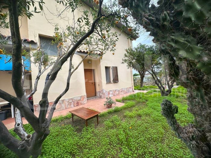 Casa con 5 locali in vendita in via Lisbona, La Maddalena, Capoterra