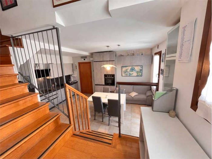 Appartamento con 5 locali in vendita in via Arcol, Centro, Valdobbiadene