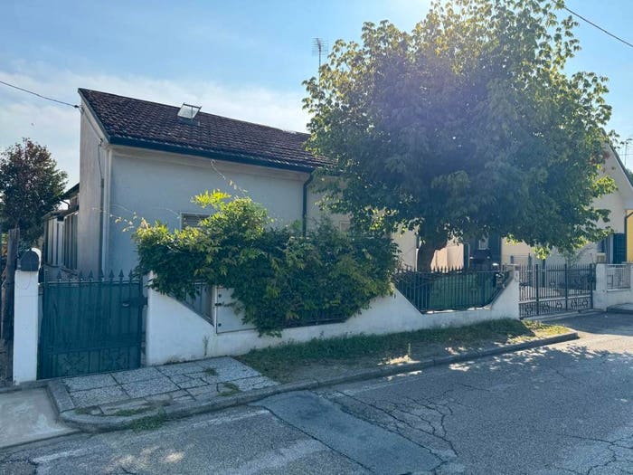 Casa quadrilocale in vendita in Via dei Cosmonauti, Tagliata, Cervia